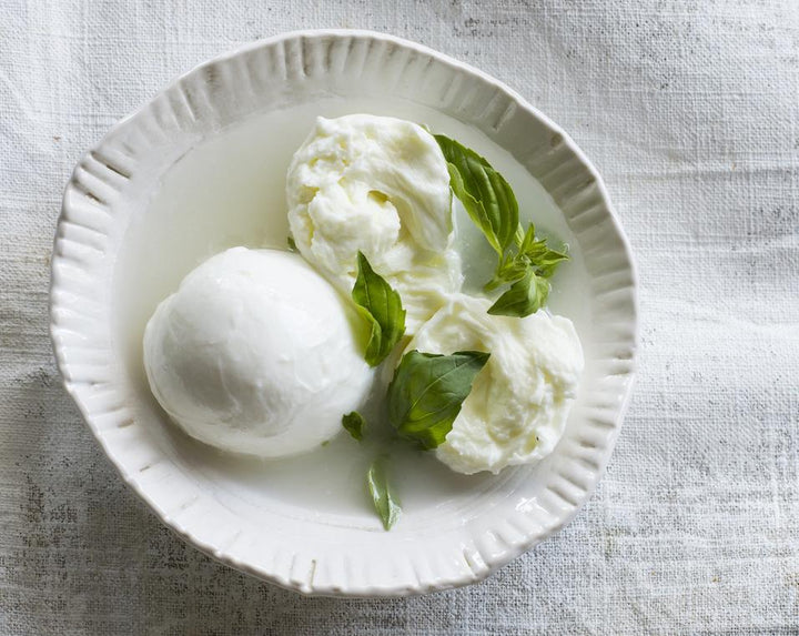 Burraduc Buffalo farmhouse Mozzarella: 2 balls 210 gm