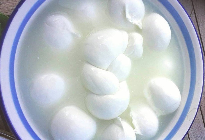 Burraduc Buffalo farmhouse Mozzarella: 2 balls 210 gm