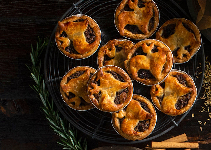 Feather and Bone Mince Pies (4)