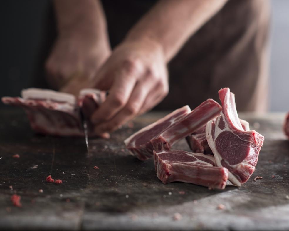 Lamb loin cutlets - crumbed