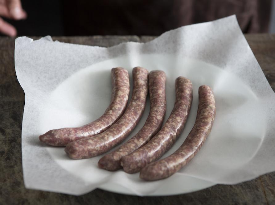 Pastured beef & cracked pepper sausages